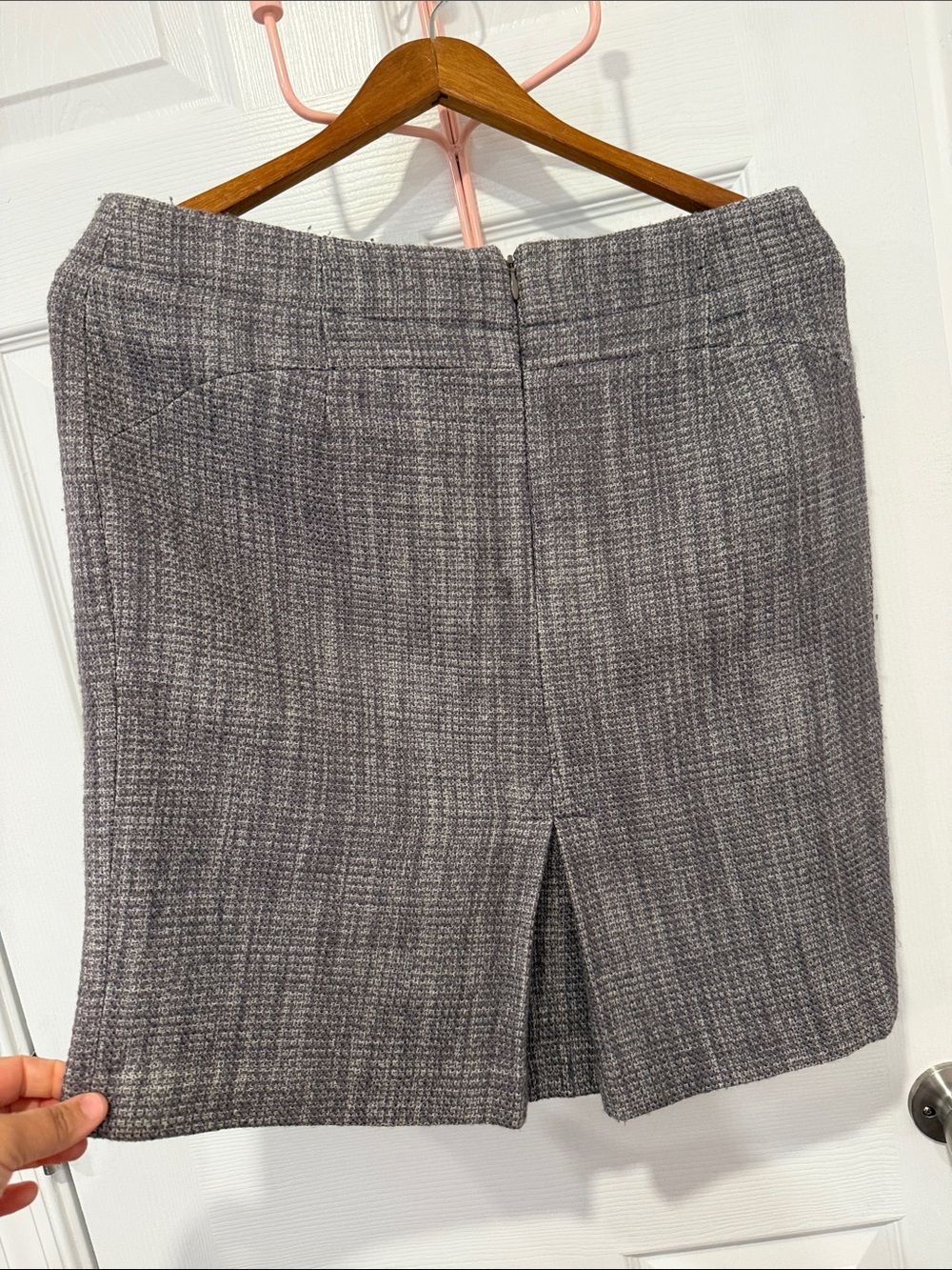 Banana Republic Textured Tweed Mini Skirt - Picture 4 of 7